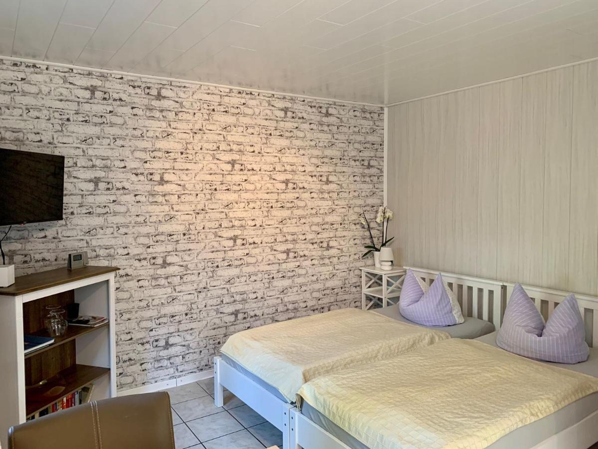 1 Raum Appartement Mit Kuechenzeile In 카페룬 외부 사진